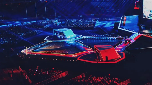 B神采访May皇，ROTK高悟性问出May皇合同到期时间